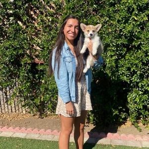 Meet your Posher, Courtney